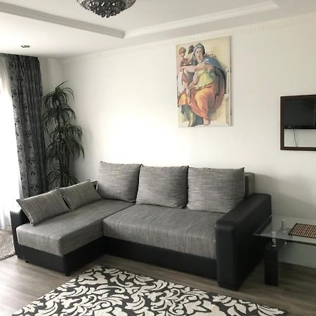 Fine Apartment Jelgava Exterior foto